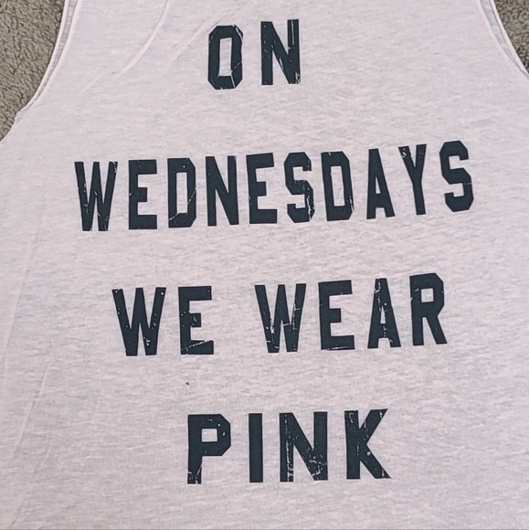 Authentic Official Mean Girls Merch "On Wednesdays We Wear Pink" Tank Top - Picture 2 of 3